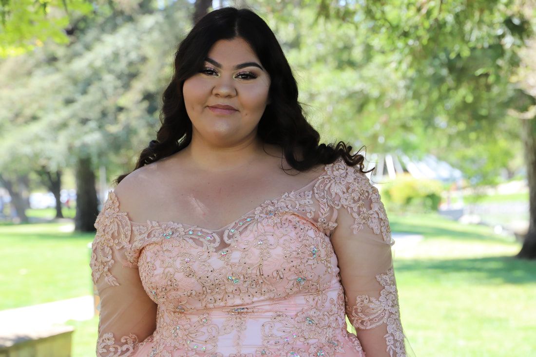 Quinceanera AC DIGITAL PHOTOGRAPHY